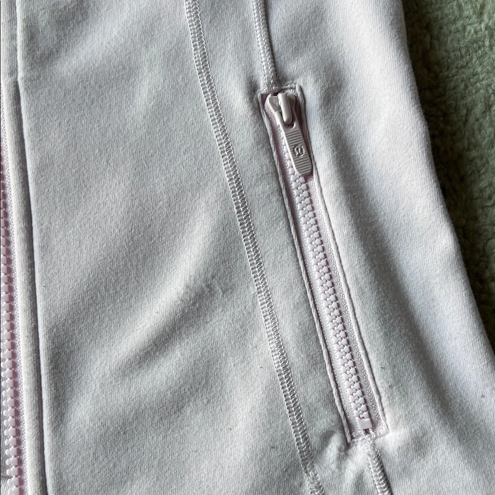 Lululemon Athletica Soft Pink Zip Top - Picture 2 of 14
